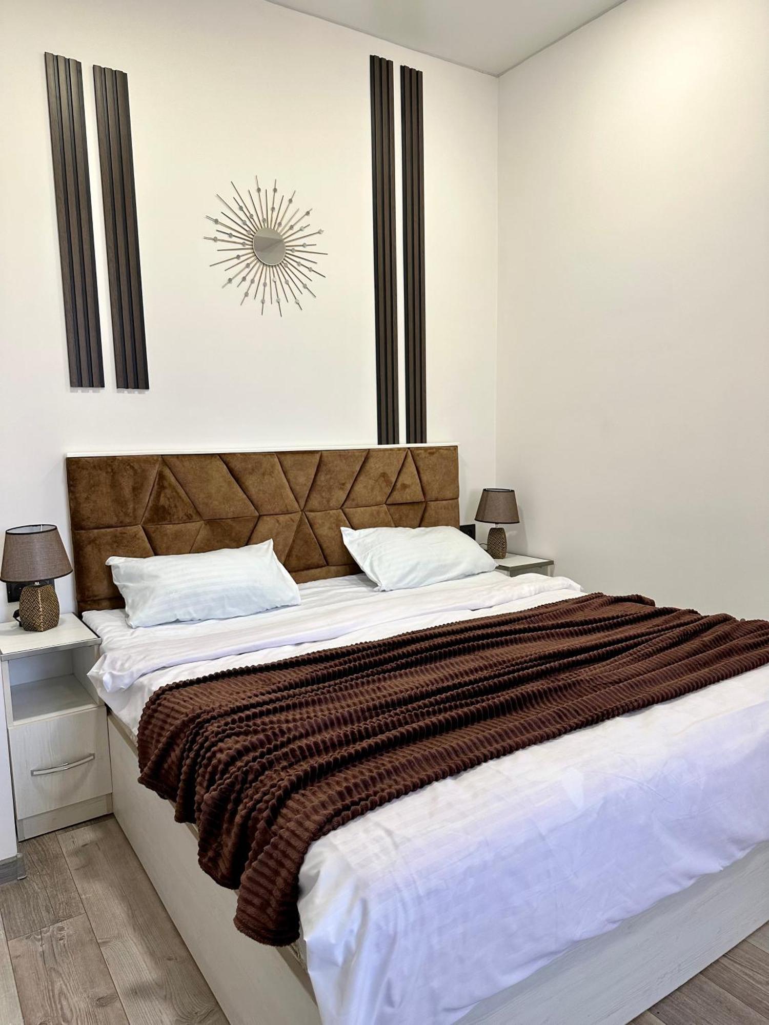 New Apartment In Downtown Erevan Exterior foto