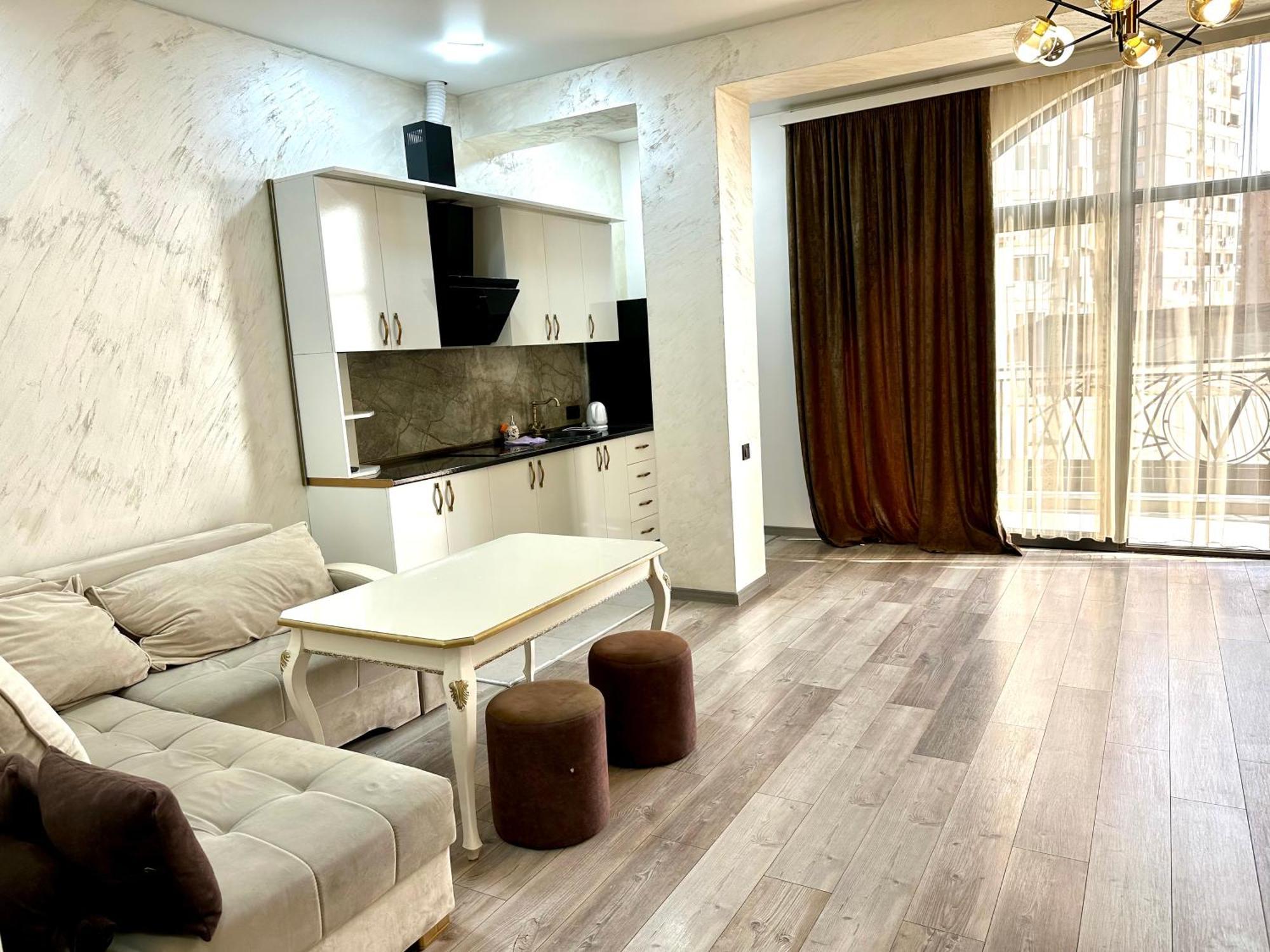 New Apartment In Downtown Erevan Exterior foto