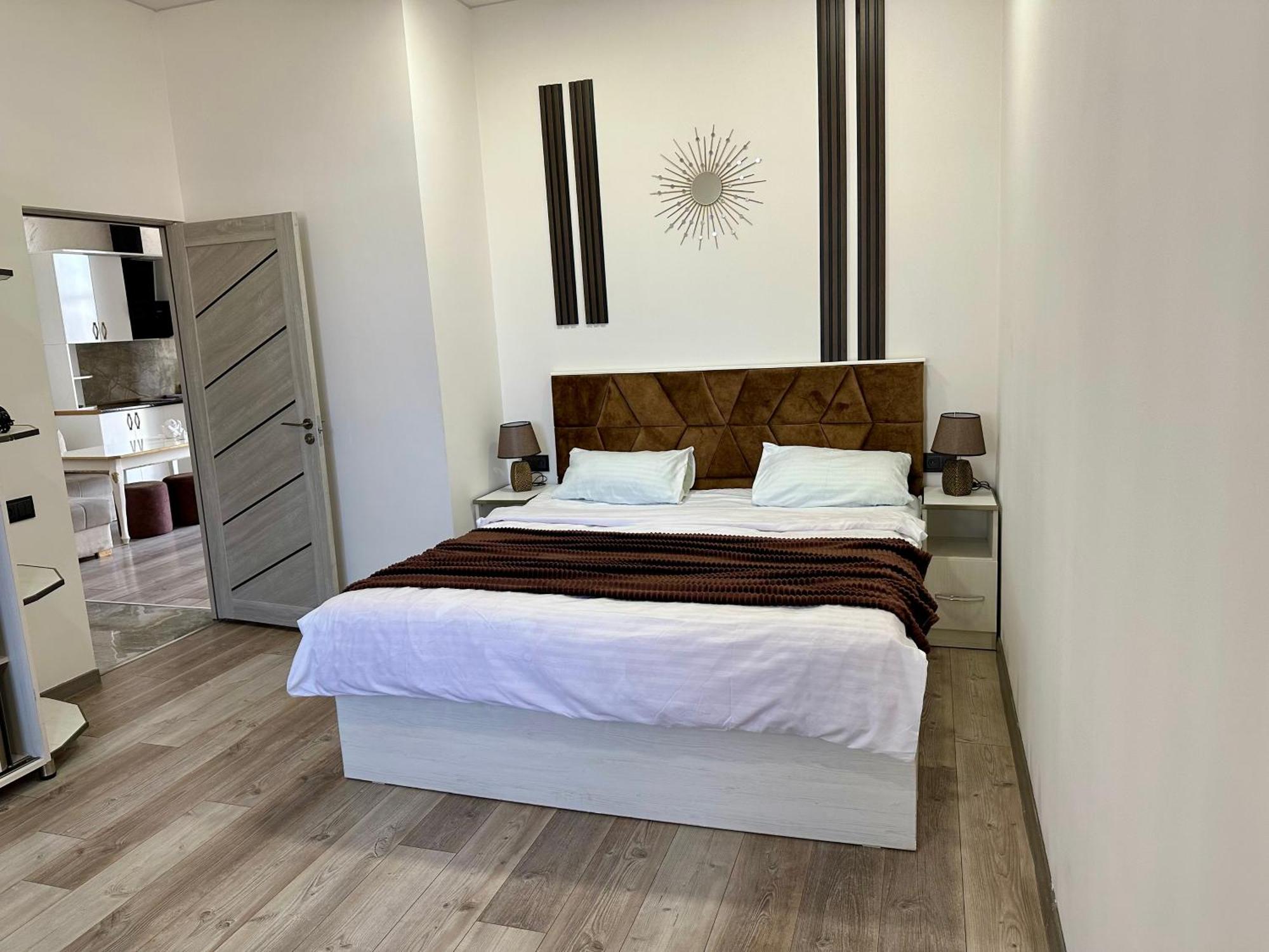 New Apartment In Downtown Erevan Exterior foto