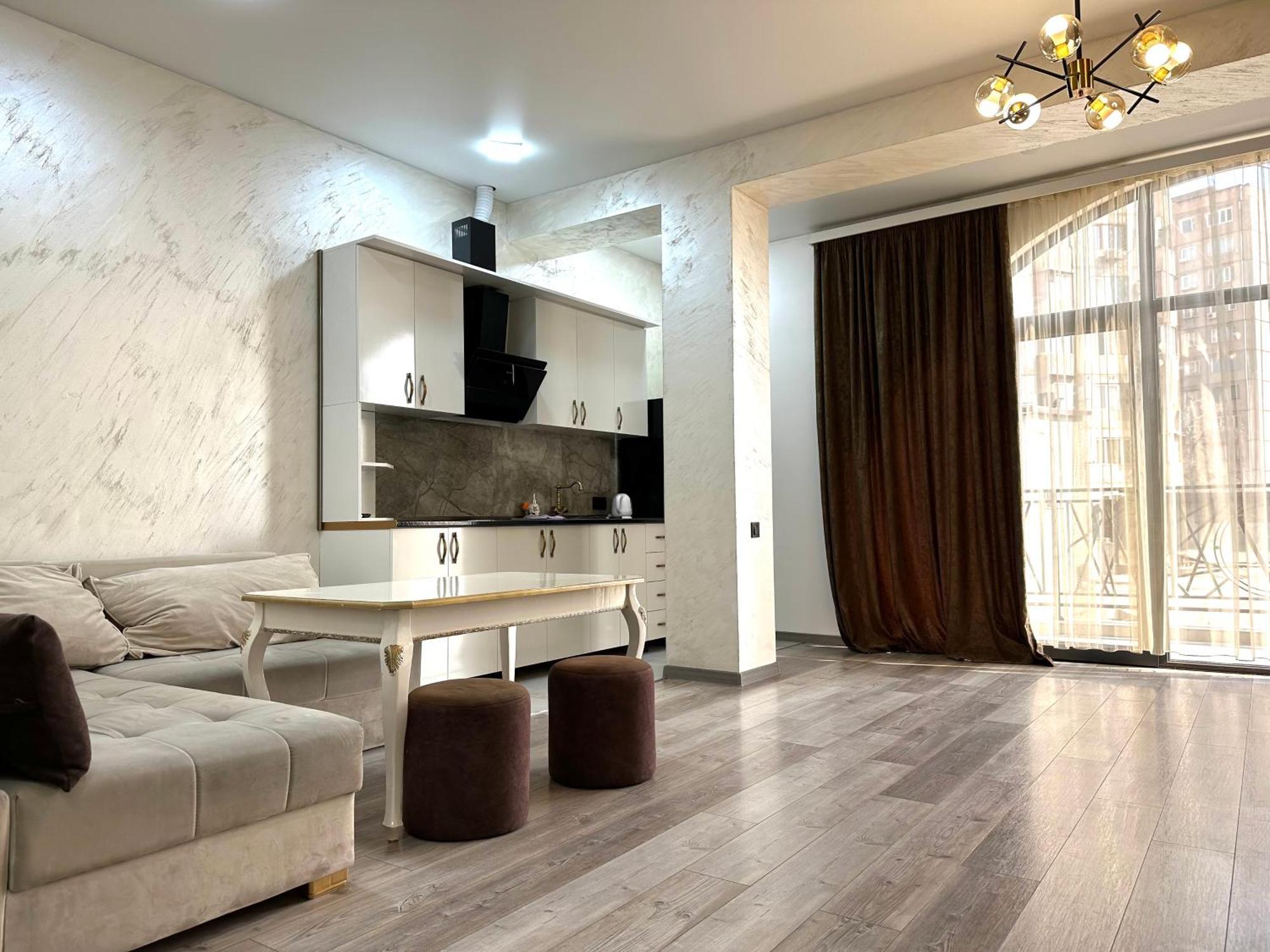 New Apartment In Downtown Erevan Exterior foto