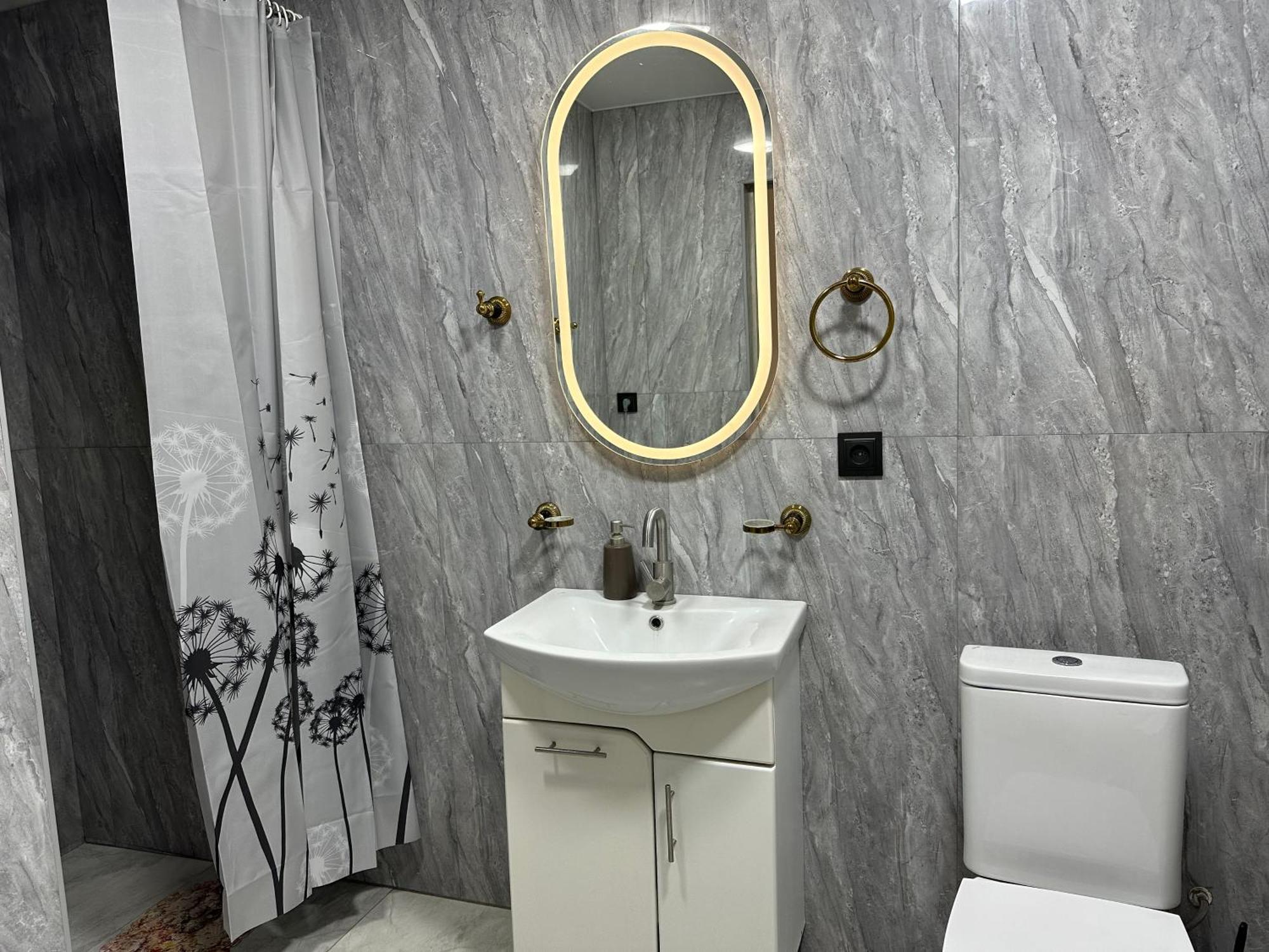 New Apartment In Downtown Erevan Exterior foto