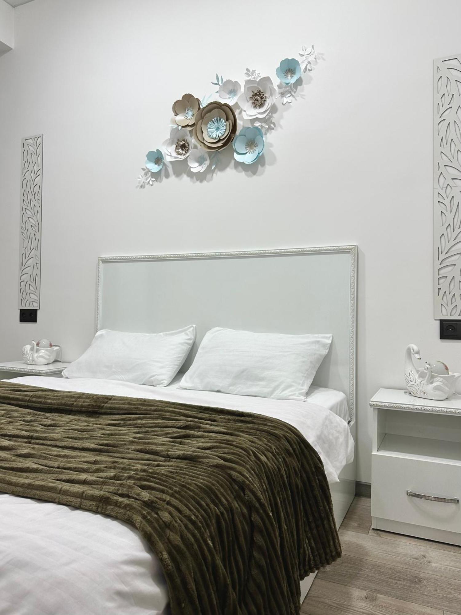 New Apartment In Downtown Erevan Exterior foto